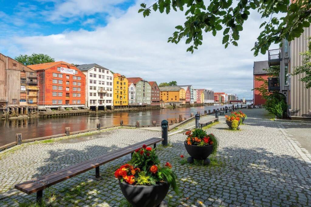 Bakklandets Perle 3-Roms Apartment Trondheim Exterior photo
